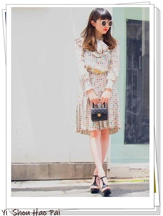 复古风格衣服搭配图片，复古风格衣服搭配图片女（2021年夏天这么穿）