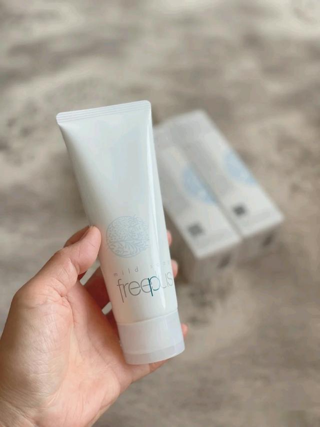 花印洗面奶是氨基酸吗，花印氨基酸洗面奶成分（适合油皮的4款洗面奶）