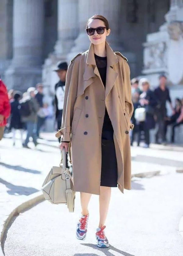 春秋连衣裙搭配什么外套好看,三款春秋连衣裙穿搭 - 思埠