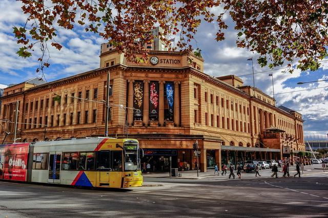 澳大利亚首都堪培拉,澳大利亚首都是悉尼还是堪培拉(为什么墨尔本或者