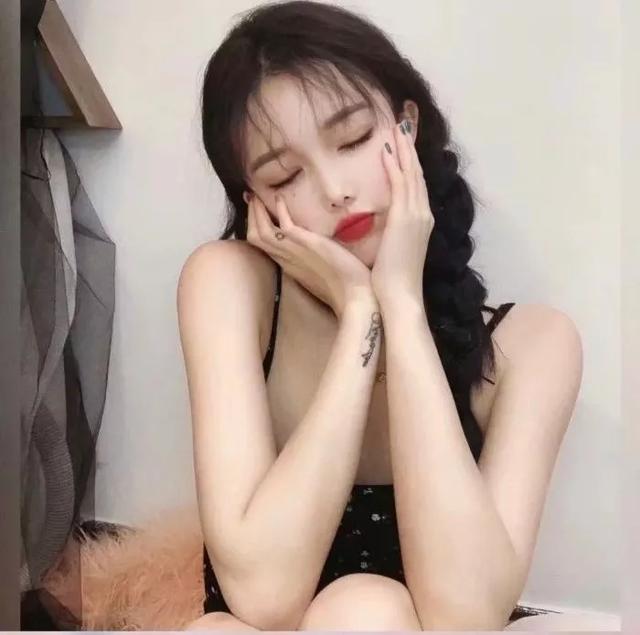 时尚气质女头/女孩子的气质要有也要有素质，微信头像，时尚气质女头/女孩子的气质要有也要有素质（有气质的女生头像）