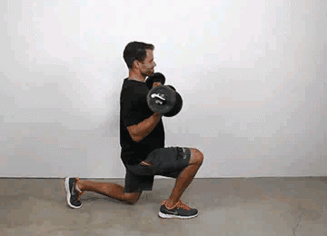 身上肉松弛怎么变紧实，肉太松怎么变得紧致（帮你改善松弛练出紧致好身材）