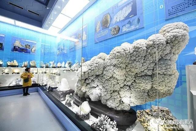 网友说的天堂是啥，天堂是什么（腾格尔唱哭90后的《天堂》到底在哪里）
