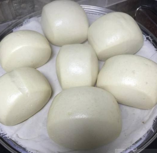 酵母粉是小苏打吗，小苏打能替代酵母粉吗（用小苏打还是用食用碱）