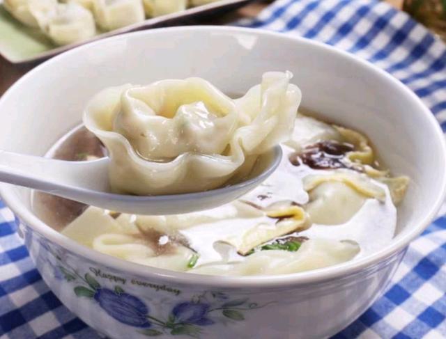 抄手馅的做法，抄手馅的做法和配料（大馄饨万能肉馅调制方法）