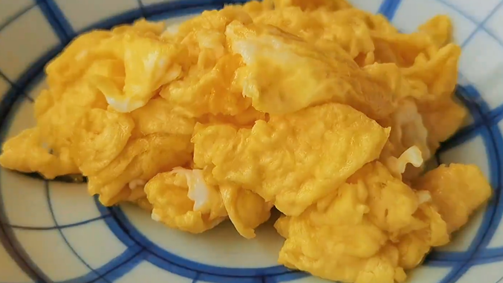 图片[5]-【蒜苔炒鸡蛋】做法步骤图 营养不流失 脆嫩又入味-起舞食谱网