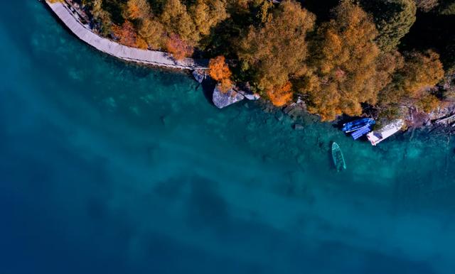 九寨沟在哪个市，九寨沟在哪里个城市（刚刚，九寨沟全域，重新开放）