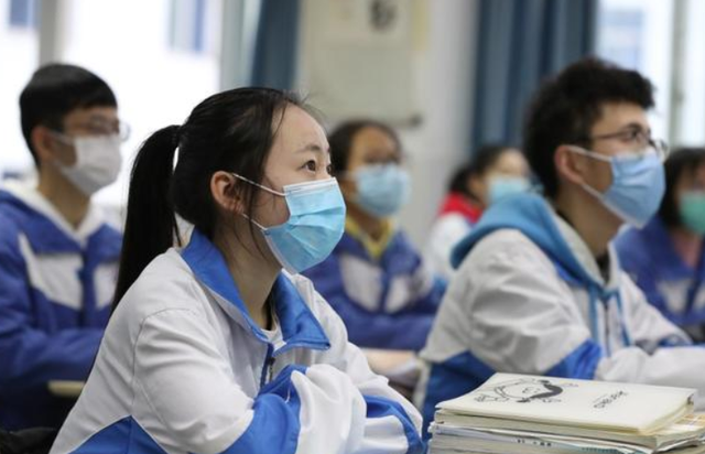 新高考最好拿分的三科，新高考选课选什么好（新高考“受欢迎”选科组合）