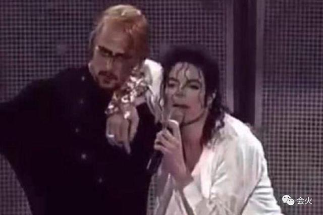 徐锦江个人资料，徐锦江个人资料简介（一幅画能卖几十万）