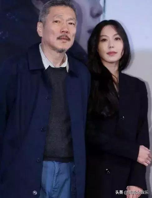 金敏喜老公，为何原配夫人在家泪流成河（和新欢手拉手走红毯）