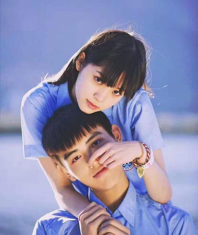 欧阳娜娜在的地方 陈飞宇永远是侧脸，微信头像，欧阳娜娜在的地方 陈飞宇永远是侧脸（欧阳娜娜x陈飞宇x綦美合x王一博）