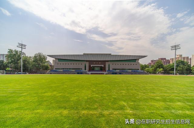 中国人民大学是985还是211，世界名校前十名（中国人民大学十大硬核专业）