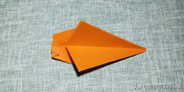 折纸小狗简单教程，简单的小狗折纸教程（简单可爱小狗折纸）