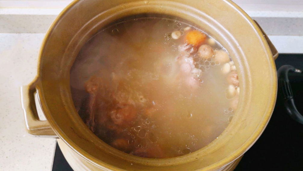 圖片[5]-【土茯苓骨頭湯】做法步驟圖 常喝一身輕 人精神-起舞食譜網