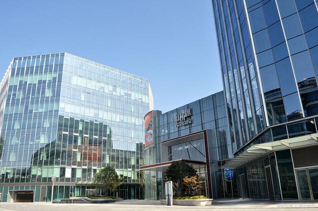 如何开一家酒店，酒店开店流程（花更少钱开一家赚钱的公寓酒店）