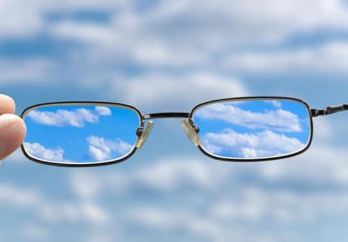 为啥眼镜店不给换镜腿，眼镜腿能换吗（教你一个省事技巧）