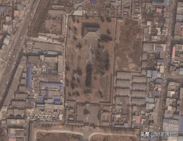 为什么故宫不是正南正北，故宫是正南正北吗（打开地图发现北京故宫竟然修歪了）