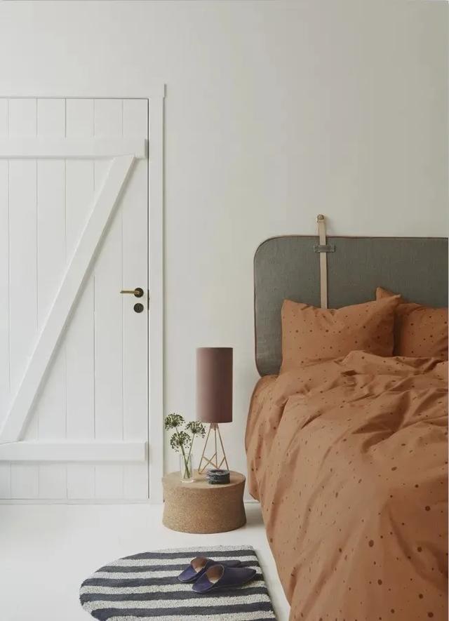 卧室如何铺地毯 卧室地毯什么材质的好，卧室如何铺地毯（全屋铺地毯有多重要）