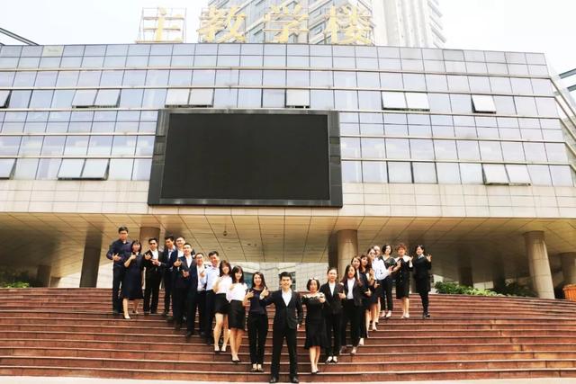 适合战狼这个队名的口号有哪些，战狼队口号大全霸气十足（来自30位沙八领队的祝福！）