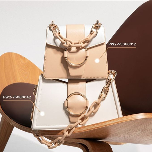 elle包包是什么档次，elle包包属于什么档次（初春必买的几款包包）