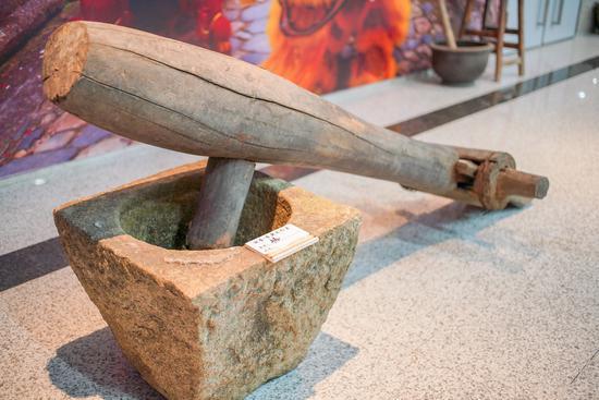 碌碡怎么读，齉龘齉齾爩麤龗灪龖厵纞虋怎么读（碌碡、梿枷、杵臼、耒耜这些古代农具认识多少）