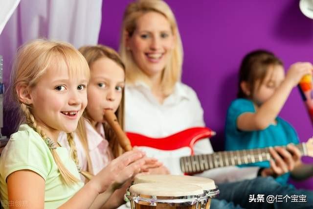 学手风琴的最佳年龄，儿童手风琴容易学么（早了又怕娃不堪“重压”早早放弃）