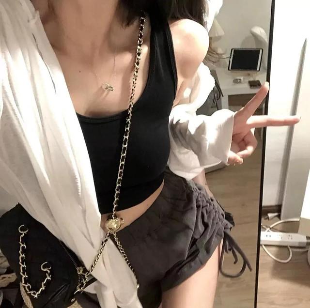 女生头像部位图微信，女生头像部位图（情话都是学来的，但爱你是真的）