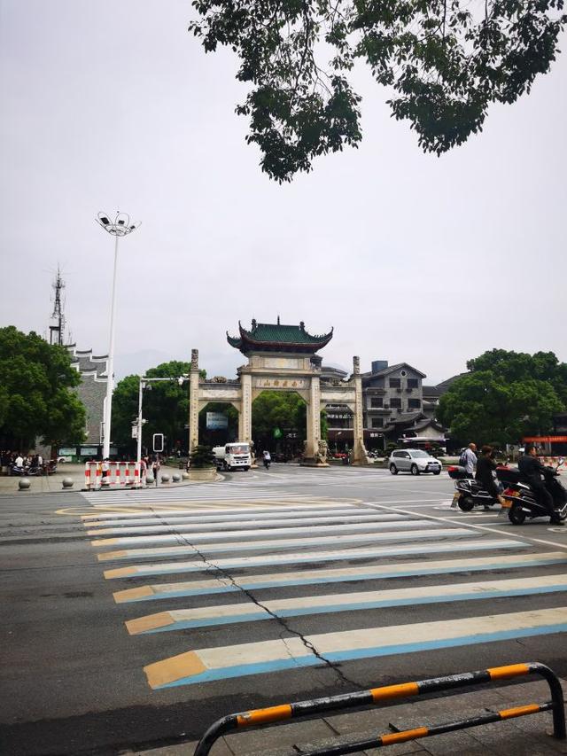 去衡山在哪个高铁站下车最近，去衡山坐高铁坐到哪里（湖南游之衡山）