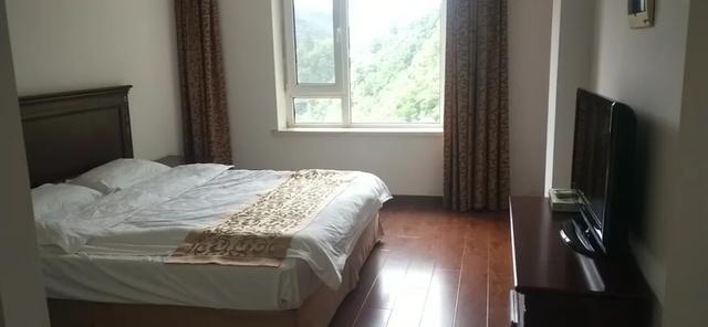 男神节是几月几日，男神节是几月几号（这个情人节就是想“泡”你）