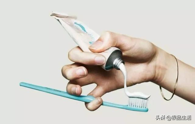 擦银布可以擦银碗吗，擦金布能擦银吗（银筷子的使用与清洁知识）