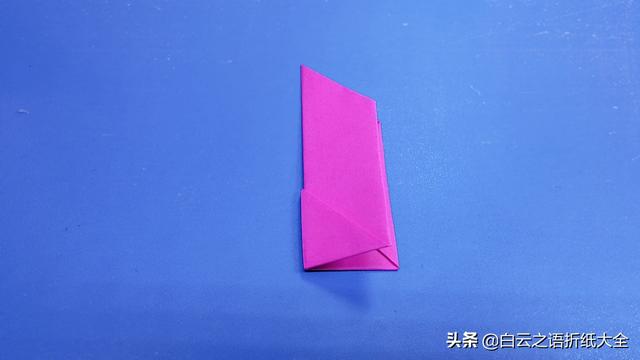 飞镖怎么折，飞镖怎么折 回旋镖一张纸（教大家折一款儿童户外玩具飞镖图纸步骤教程）