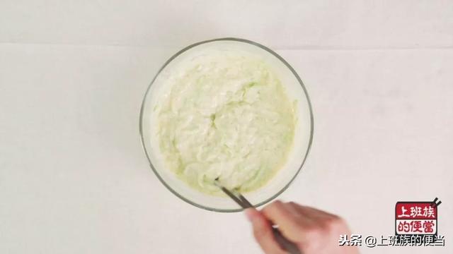 煎饼怎么做，一家人的早餐都解决了