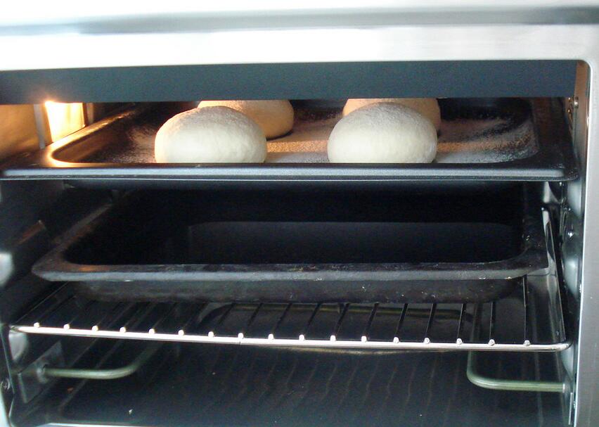 圖片[4]-【快手面包】做法步驟圖 面包外酥 內(nèi)里松軟細膩！-起舞食譜網(wǎng)