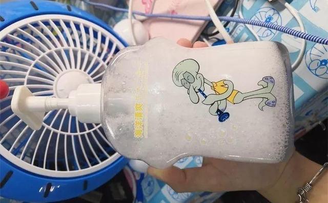 虫害防治新窍门，叶子油绿没有黑点了