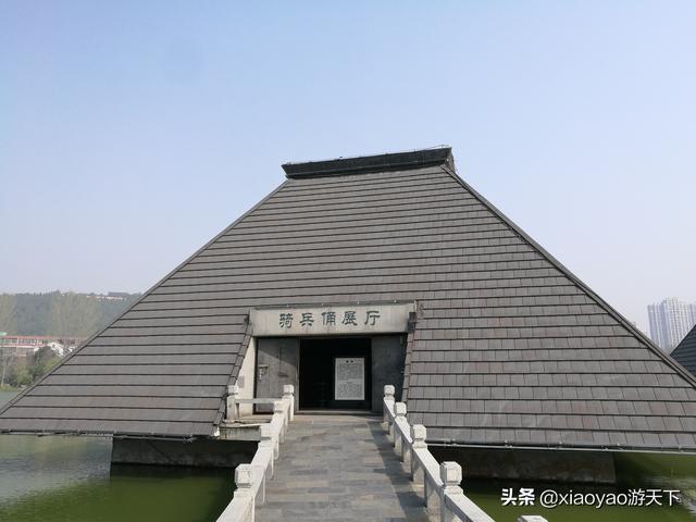 兵马俑的数量有多少，兵马俑的总数量是多少（西汉兵马俑——“汉代三绝”之一）