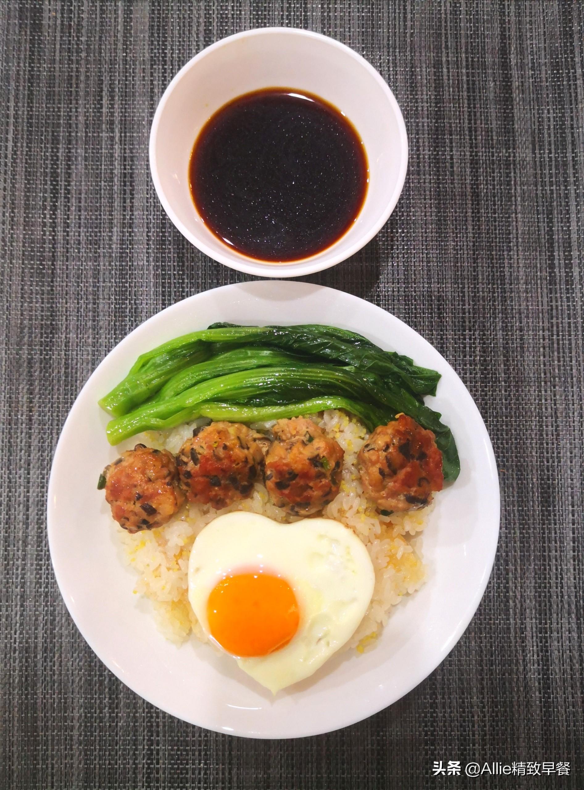 电饭煲做煲仔饭的做法窍门，用电饭煲做煲仔饭怎么做