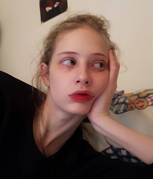 女御/风格/人都有各自的耿耿于怀，微信头像，女御/风格/人都有各自的耿耿于怀（优质欧美女头像）