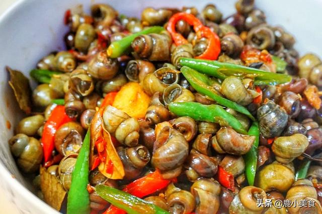 清明节都会吃什么 清明节的习俗有哪些，清明节都会吃什么（记得5个“饮食习俗”）