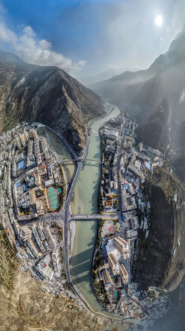 汶川海拔多少米，四川汶川县海拔多少米（什么是汶川）