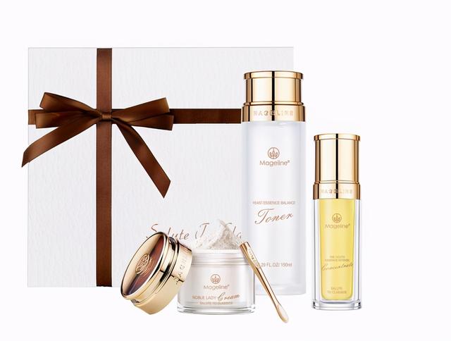 贵妇美颜膏的正确使用步骤，贵妇美颜膏的正确使用步骤视频（麦吉丽素颜三部曲）