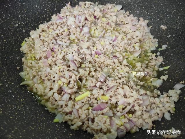 白糖包子馅的做法，糖包子馅的做法（发面调馅详细做法分享）
