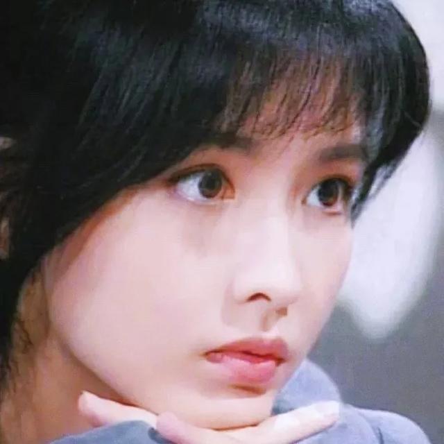 七奈:港风复古头像微信，七奈:港风复古头像（复古头像 港风）