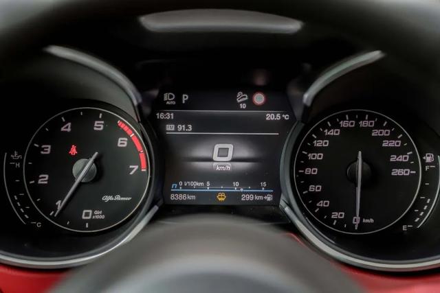 罗密欧是什么车，罗密欧是什么车标（试驾阿尔法罗密欧Stelvio）