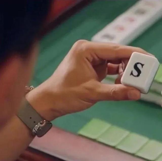 头像搞笑 沙雕女生，搞怪沙雕女头微信（有关闺蜜的宝藏句子）