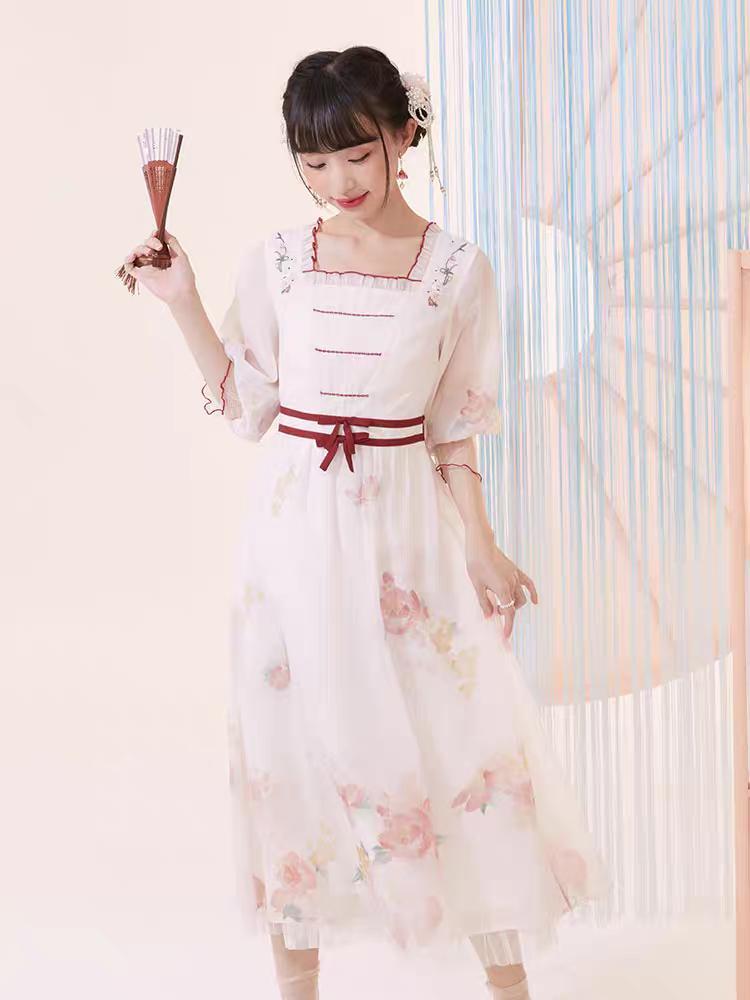 中国特色民族服装盘点，外国人都拒绝不了，日常穿也太实用了