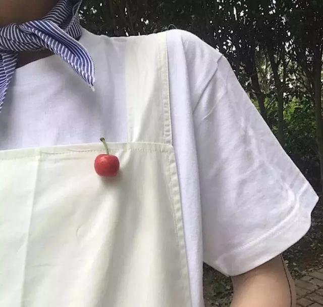 全世界晚安图片，我对全世界说晚安，唯独对你说喜欢。，微信头像（我对全世界说晚安）