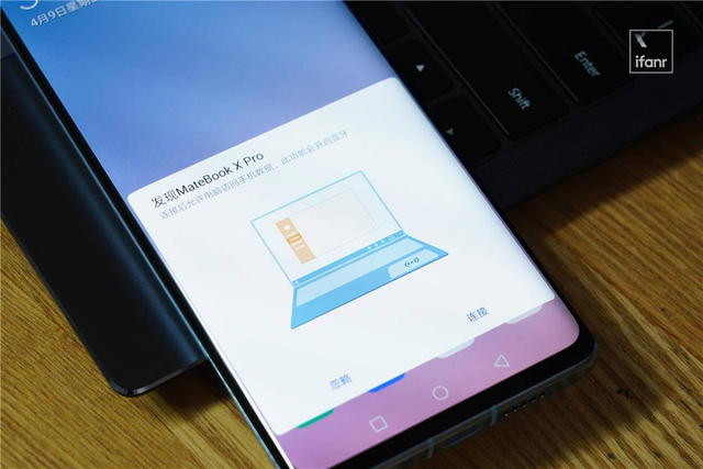 荣耀p30pro，p30pro升级鸿蒙系统（一位面面俱到的艺术生丨模范评测）