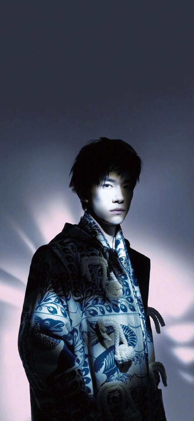 tfboys头像，TFBOYS微信（明星头像壁纸）