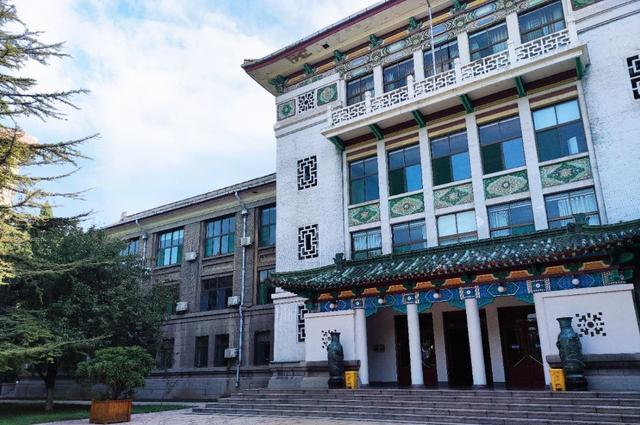 山东师范大学2021级本科新生大数据，厦门潍坊人数遥遥领先（山东师范大学2021年本科录取通知书正式发布）