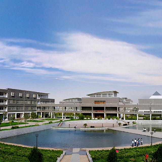 2021年邯郸学院新生宿舍条件图片环境怎么样，有独立卫生间吗（邯郸学院：招生多）